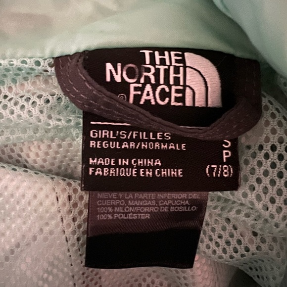 Elegant and functional moving basket approximately 12”x 12” with a removable top - Picture 6 of 10